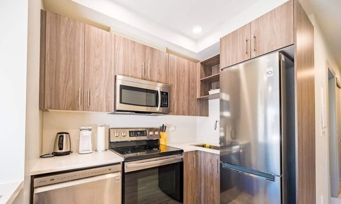 Rutland Apartamento | Kelowna Studio Near Restaurants and Grocery