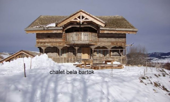 Saint-Pierre-dels-Forcats Chalet De Esquí | Ker Bela Bartok -Chalet-Familiar-Vista a la Montana-Baño con bañera