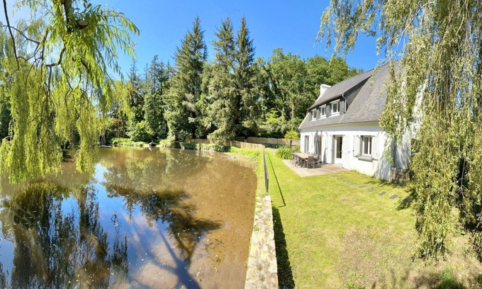 Saint-Pierre Casa | *Ker Lenn* au bord d'un étang, jolie propriété