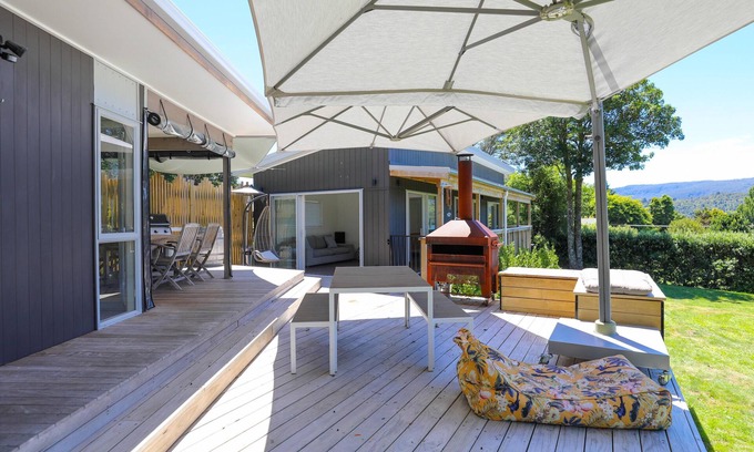 Lake Tarawera Casa | Kereru Rest - Quirky Two Bedroom Pod Style Lake House | Lake Tarawera