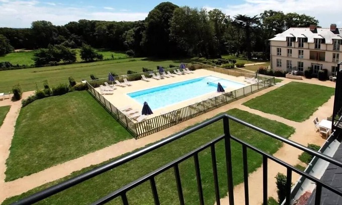 Baden Apartamento | Kergonano - Parking privé et piscine