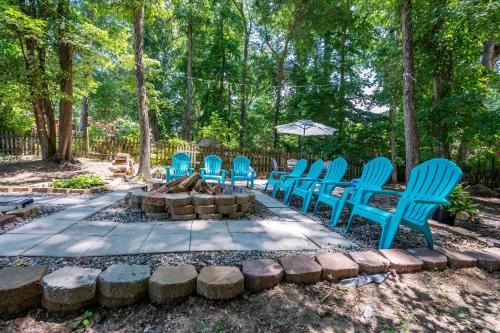 Kernersville Casa | Kernersville King Beds Hot Tub Arcade Firepit
