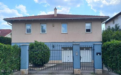Budaors Apartamento | Kertész14 Apartman