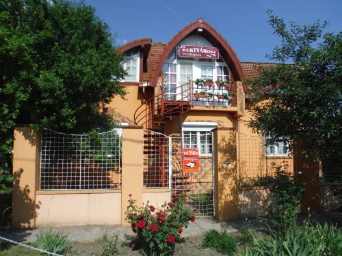 Oroshaza Casa | Kertvárosi Vendégház