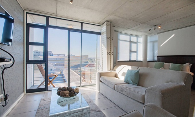 Milnerton Apartamento | Key West 417 by CTHA
