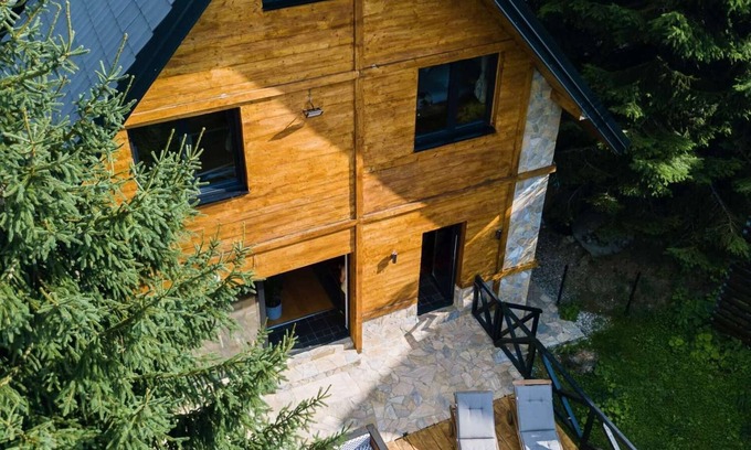 Lisina Casa | Kezman Mountain Villa