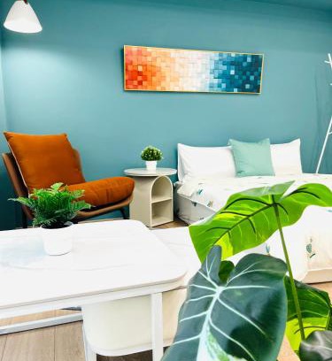 Tainan City Centre Casa | KFT Guesthouse-預定後聯繫匯款再保留 台南可包棟民宿 依入住人數 床位數開放房型配置計價 非開放全部房型 可接受再訂房