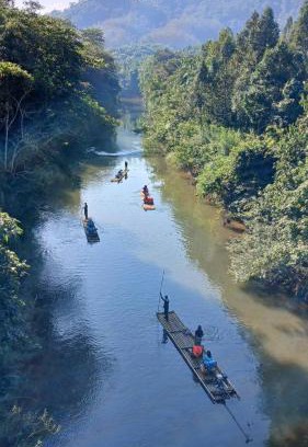 Phanom Otro | Khlong sok camp