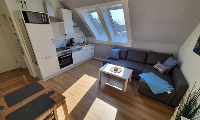 Russee - Hammer Apartamento | Kiel-Russee Familienwohnung, Lademöglichkeit, Co2 Frei