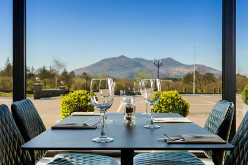 Killarney Hotel | Killarney Oaks Hotel