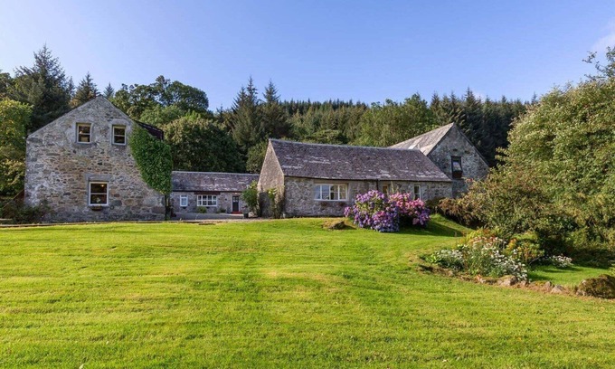 Inveraray Casa | Killean Farmhouse Cottages