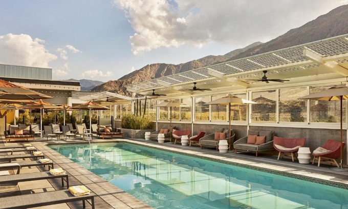 Downtown Palm Springs Complejo | Kimpton Rowan Palm Springs Hotel by IHG
