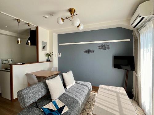 Maekawa Apartamento | Kin-Con-Kan 301 新築 那覇空港から車で25分 コンビニ徒歩1分 沖縄ワールド徒歩9分ファミリーや長期滞在者にもお勧め