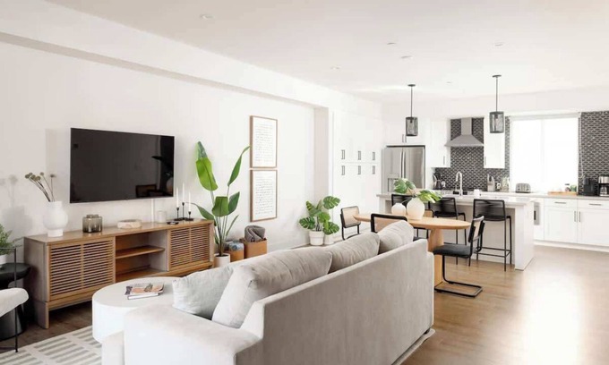 Golden Hill Casa | King Bed|Chef's Kitchen|2-Car Garage|1650 Sq Ft
