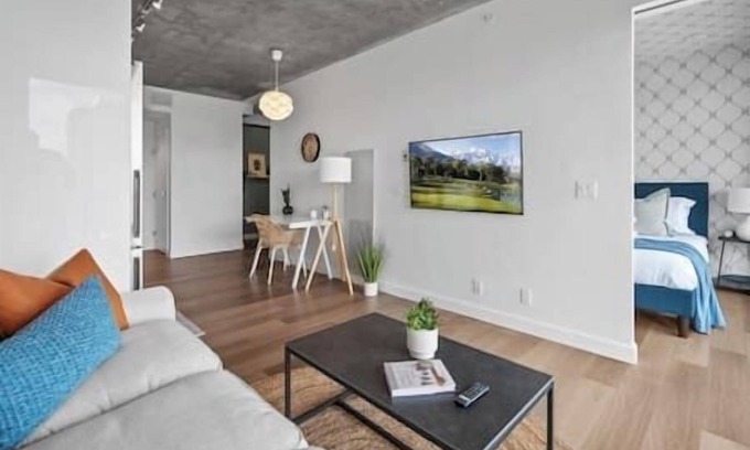 Connaught Apartamento | King Bed |Skyline Views | Pool | Gym