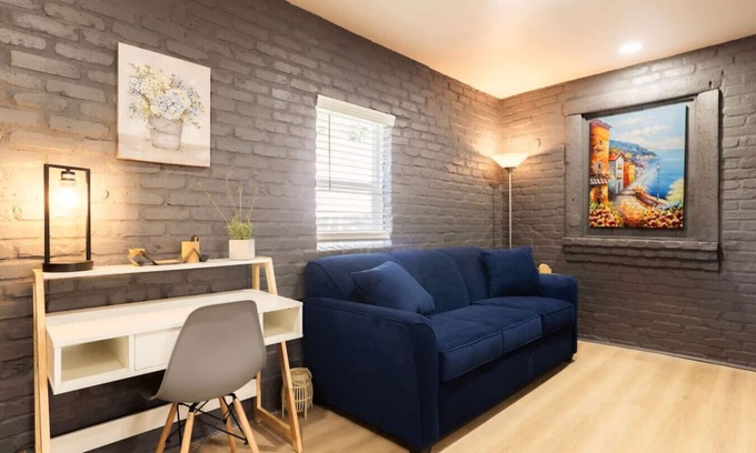 Dunlap Casa | King Comfort | Bright & Modern 1BR Stay in Dunlap