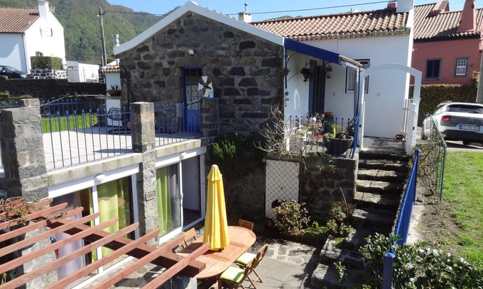 Furnas Villa | King House - Hostal