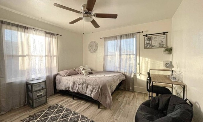 Tulare Casa | King of Tulare Near Downtown