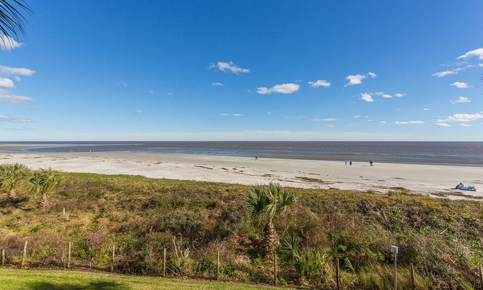 Saint Simons Island Condominio | Rey y Precio Lugar Oceanfront Beachfront Condo-cerca como se pone a la playa !!