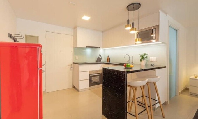 El Golf Apartamento | King-size bed with terrace and Air Conditioning!