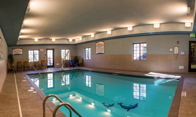 Schererville Apartamento | King Studio. Free Breakfast. Indoor Pool. Gym.