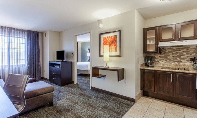 Davenport Condominio | King Suite | Free Breakfast, Indoor Pool