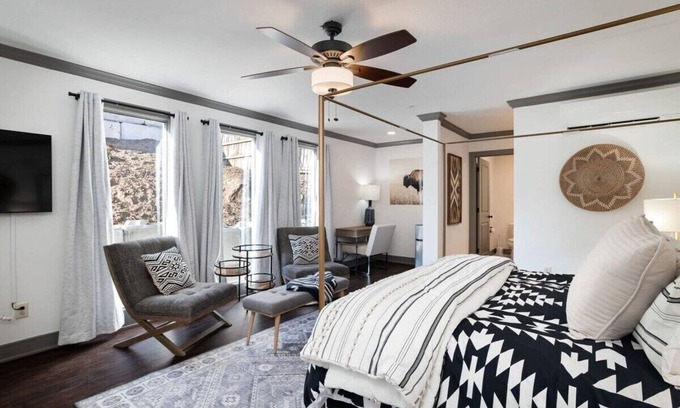 Parkville Apartamento | Park House on Main #1-King Suite