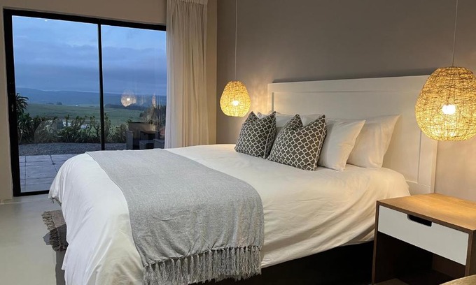 Hilton Casa | King Suite