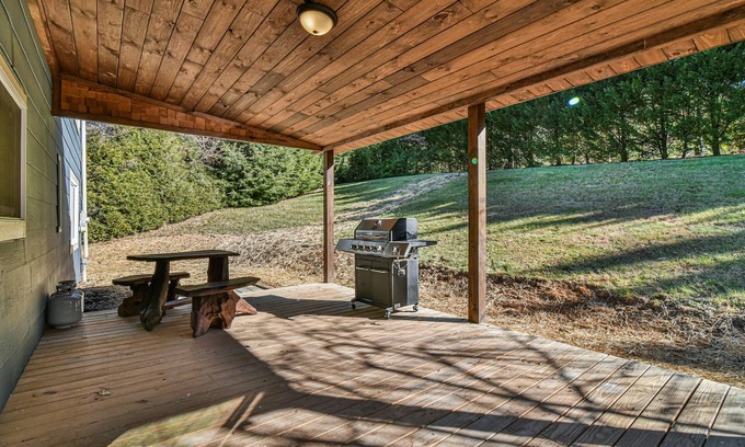 Asheville Casa | Kingdom on Knollwood