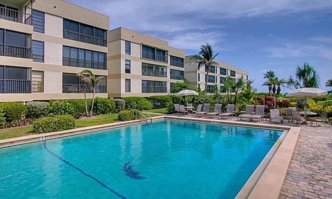 Sanibel Condominio | Kings Crown 111