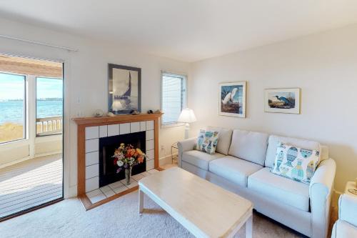 Fenwick Island Casa | Kings Grant - 40058 Grant Dr #46