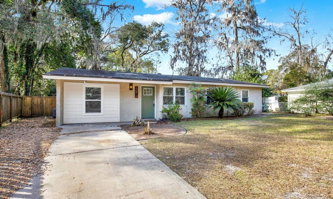 Savannah Casa | Kings Way Bungalow
