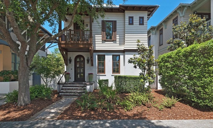 Rosemary Beach Casa | Kingston Cottage – Mediterranean-Inspired Retreat in Rosemary Beach