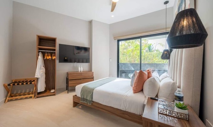 Colonia Centro Condominio | Kippal Cuarzo | Oceanfront Opulence