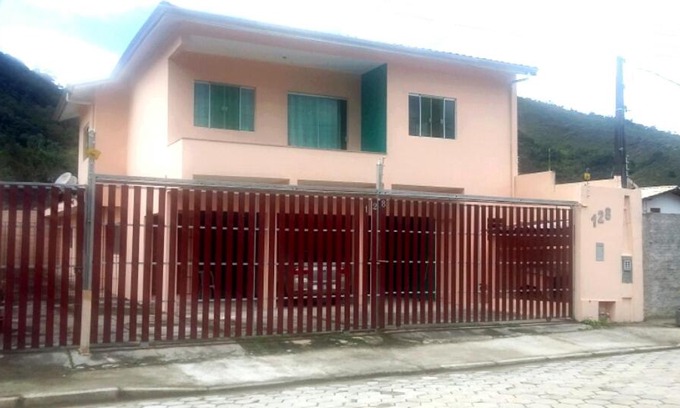 Caraguatatuba Casa | kitnets à 300mts Martim de Sá Caragua