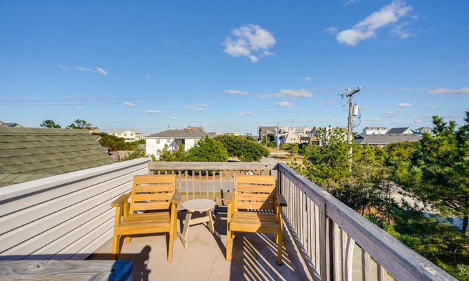 Southern Shores Casa | Kitty Hawk Vacation Rental with Private Pool!