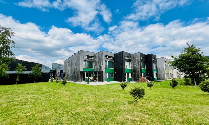 Loucna Pod Klinovcem Apartamento | Klinovec Meadows Residence by Interhome