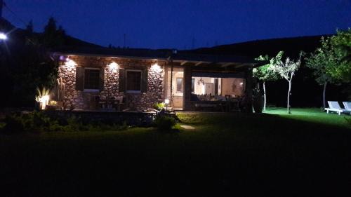 Sarakiniko Casa | Klovino beach house