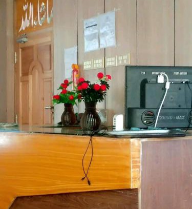 Azad Kashmir Hotel | kmg gateway hotel and resturant kharmang madhupur