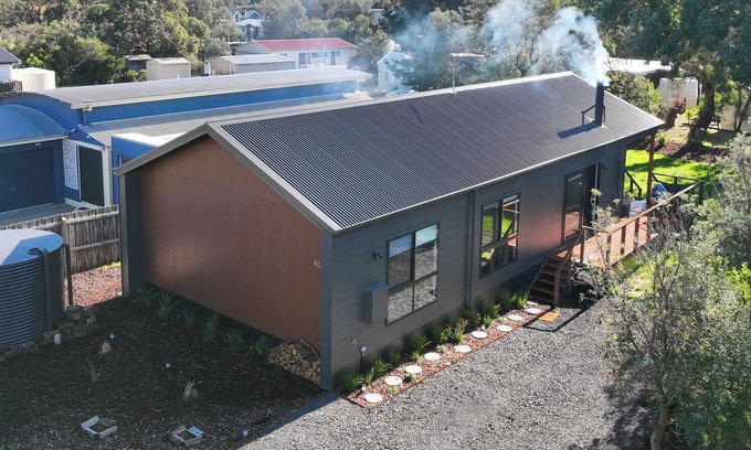 Venus Bay Casa | Koala Retreat - 3 bed brand new home near the Beach & Riverside ~Linen~Fast WiFi