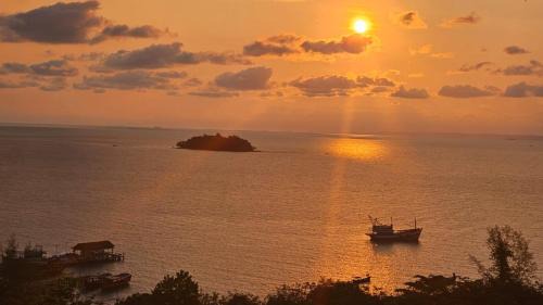 Koh Rong Cabina | Kohrong Sea Views Bungalows