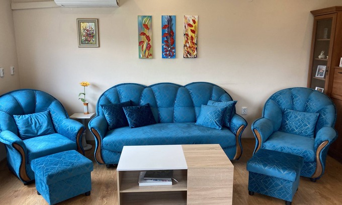 Plovdiv Center Condominio | Apartamento espacioso y soleado de Koko