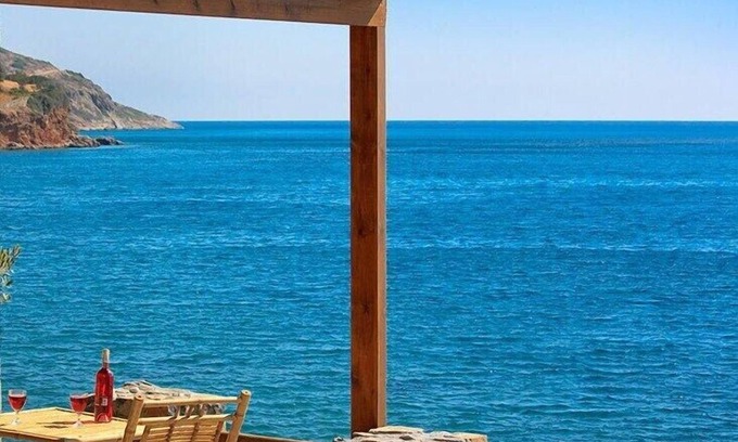 Elounda Cabaña | KOLOKITHA: Spacy 1 Studio Plaka Beach Cottage