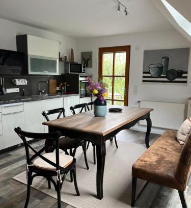 Zirndorf Apartamento | Komfort Maisonettewohnung
