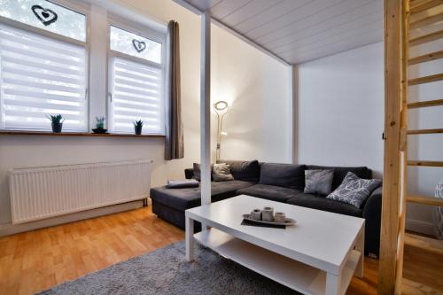 Goethestraße Apartamento | Komfortables City Apartment im Historischen Wohnhaus