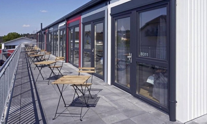 Bubenheim Apartamento | Komfortables, ruhig gelegenes Apartment mit Terrasse und moderner Ausstattung.