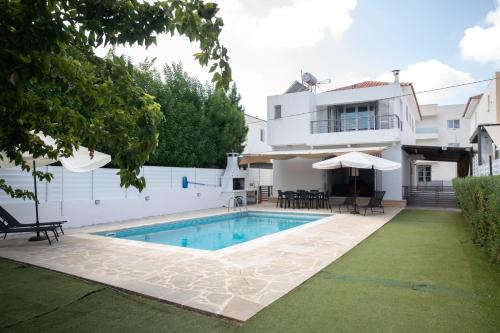 Anarvagos Villa | Koni Villa Paphos