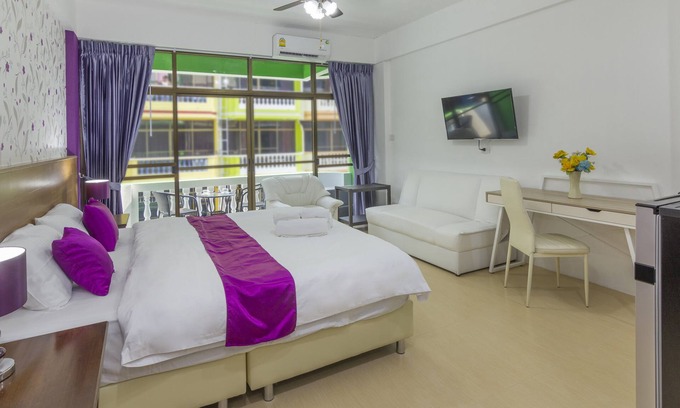 Jomtien Casa | Kontiki Guesthouse