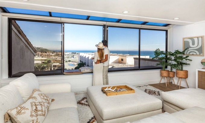 Eastern Malibu Condominio | koolkondo Malibu Ocean View Getaway