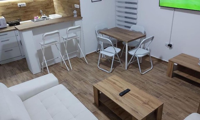 Lisina Apartamento | Kopaonik wooden retreat